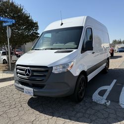2022 Mercedes Sprinter 1500 Van With Freshly Done Interior