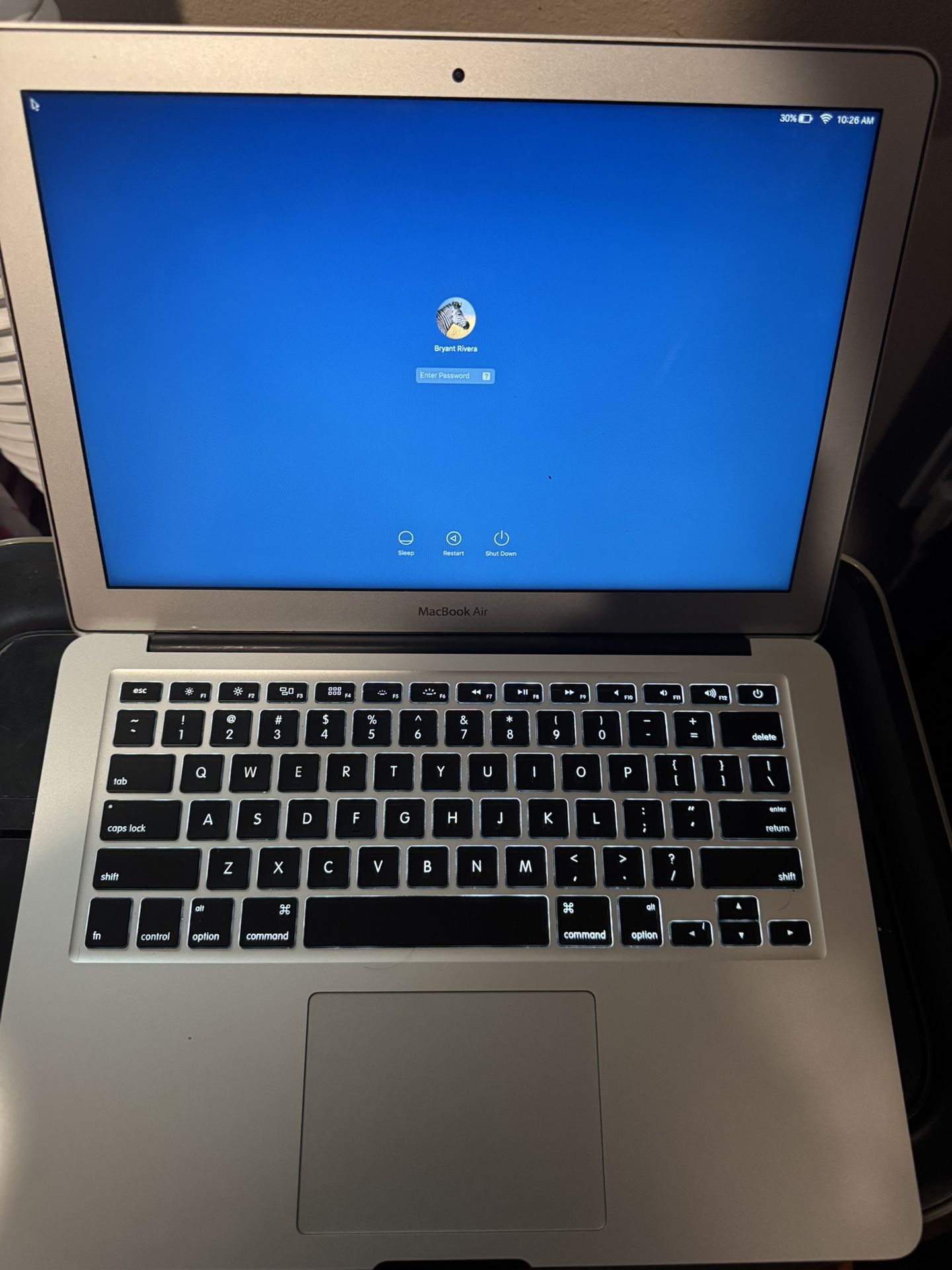 Apple MacBook Air 13.3” – 8GB RAM, 256GB SSD – Great Condition