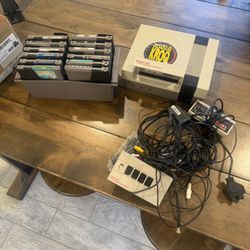 🎮 Nintendo NES Console + 13 Games + Controller + Four Score Adapter – Complete Retro Bundle 🎮  Selling a full Nintendo Entertainment System bundle p