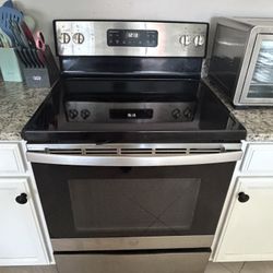 GE: Range Oven