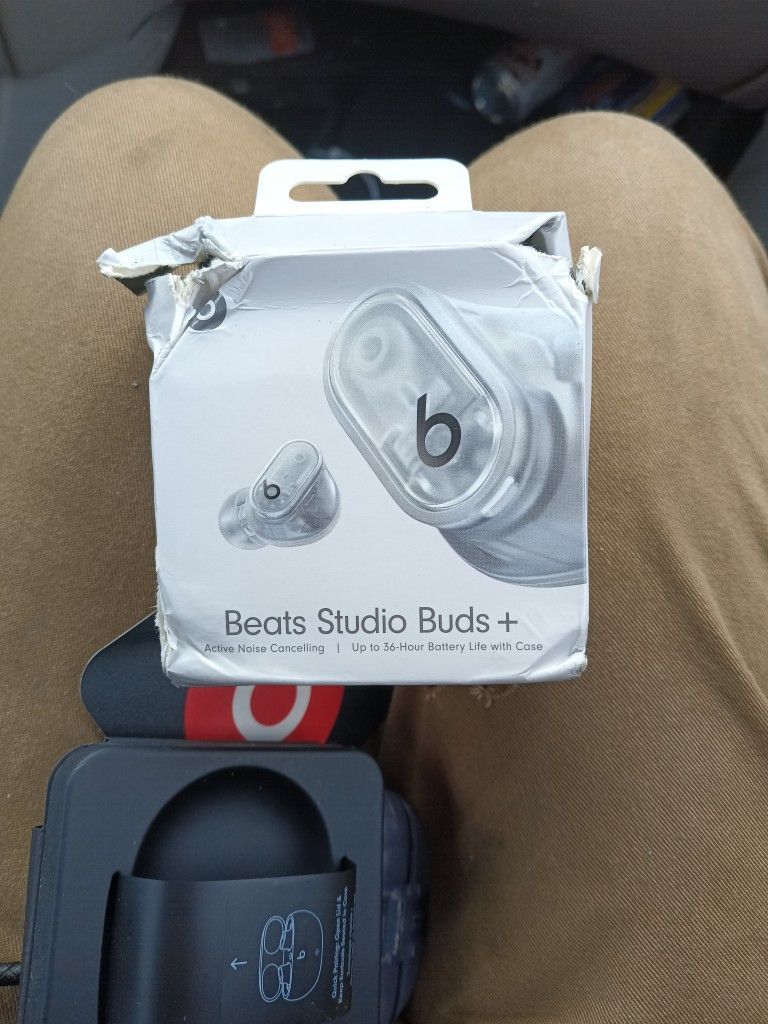 Beats Studio+ Clear