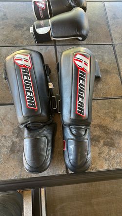 Medium Shin guards
