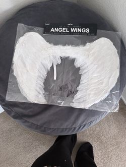 Angel wings
