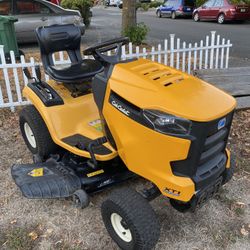 Riding Lawn Mower cub cadet xt1 46" enduro series 