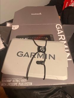 LVS34 Garmin Livescope Bundle