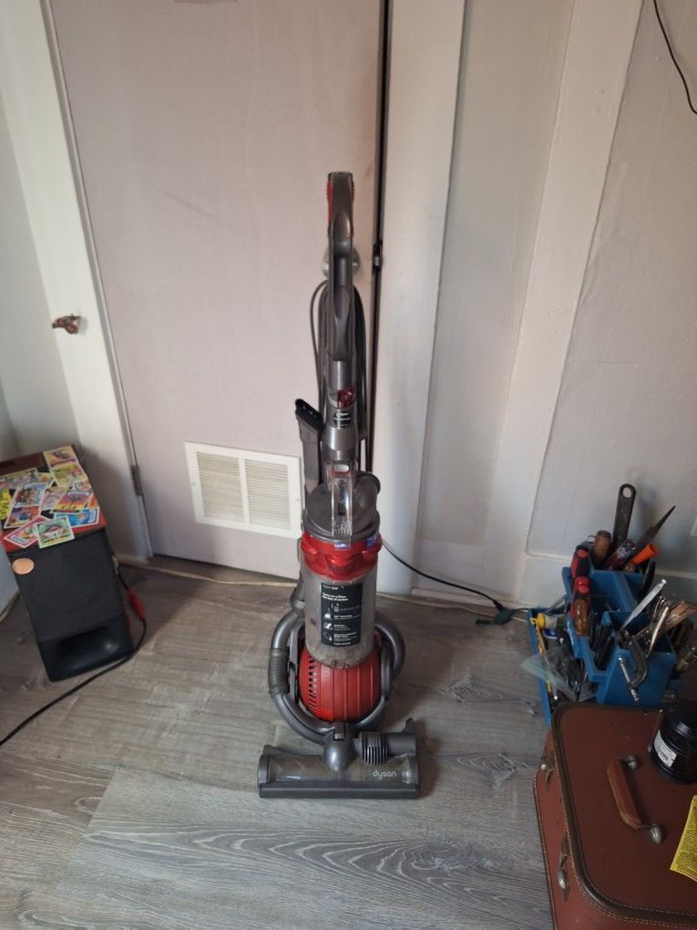  Dyson DC25 $50/ OBO