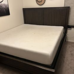 Bedroom Set for Sale – Dresser + Bed Frame + Optional King Mattress
