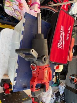Milwaukee 1” impact