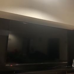 Hisense TV 55”