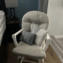 Rocker Chair $30 Price Is Firm 