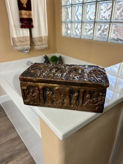 Decorative box