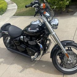 2010 Triumph Speed Master