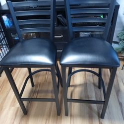Bar Stools 