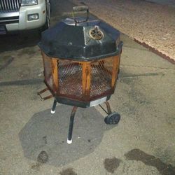 Bbq Grill /// Fire Pit