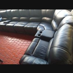 SECTIONAL GENUINE LEATHER RECLINER ELECTRIC ⚡ BLACK COLOR.. DELIVERY SERVICE AVAILABLE 💥 🚚 💥 💥💥