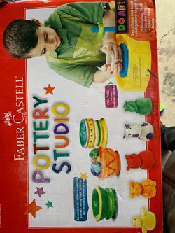 Faber-Castell Do Art Pottery Studio, Pottery Wheel Kit for Kids brand new