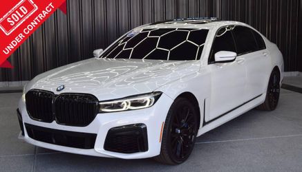 2021 BMW 750i