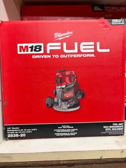 Milwaukee 1/2” Router