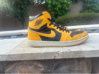 Jordan 1 High Black/Yellow (Beaters) - Size 9