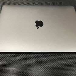 Macbook Pro 13” 2020