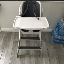 4 Mom High Chair 