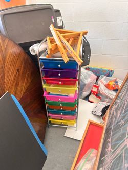 MOVING SALE - Kids Craft drawers