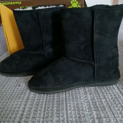 Fleece Lined Boots 