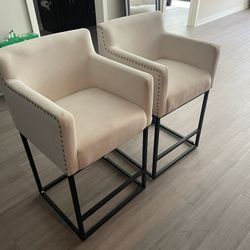Bar Stools 