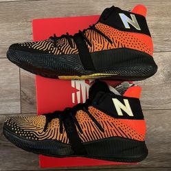 Red yellow.  Black.  New balance. Size 9.5. US. Top part is soft 