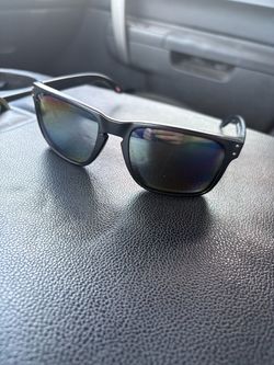 Oakley Holbrooks XL (small scratches)