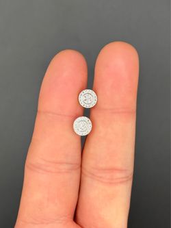 VVS1 Moissanite Circle Earrings