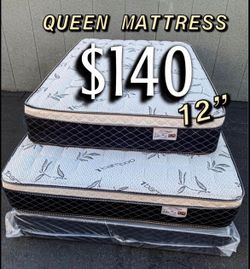 Queen size pillow top mattress