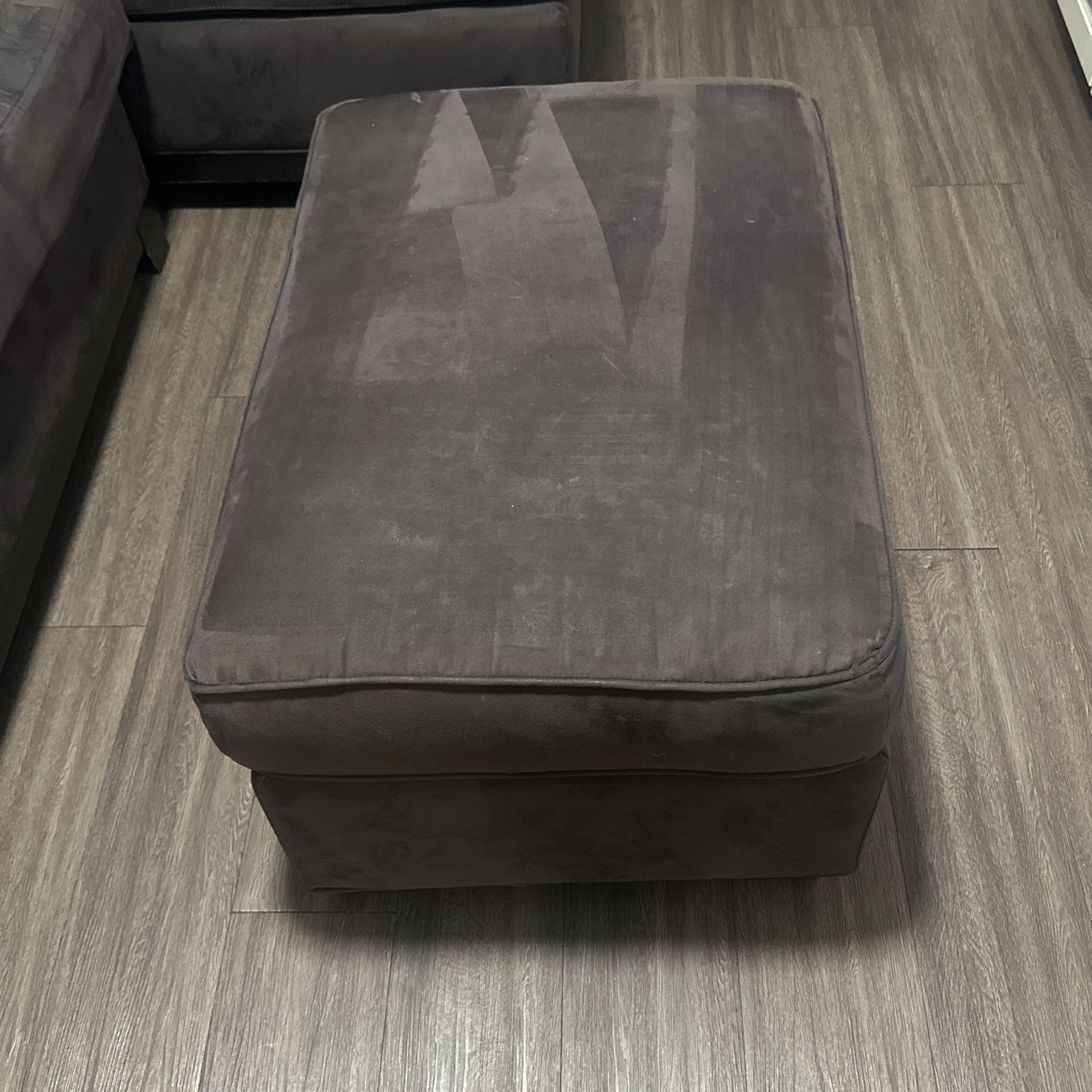 Raymor Flanagan Ottoman