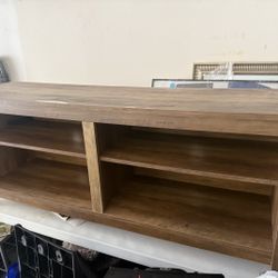 Media Console 