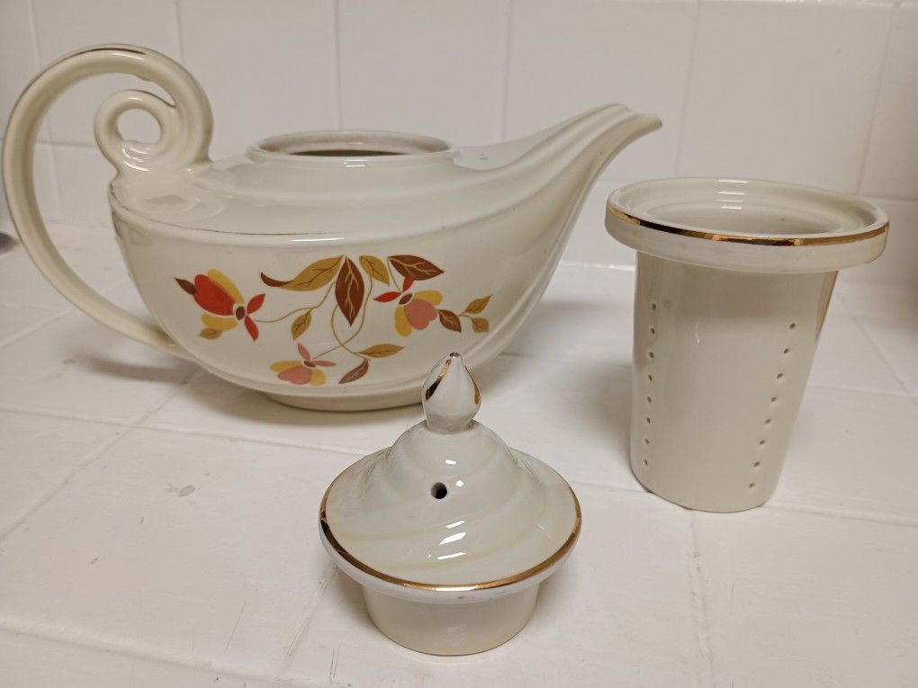 Vintage Aladdin Tea Autumn Leaf