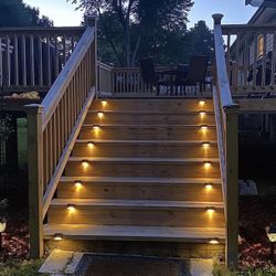 16 Piece - Solar Deck Lights. Stair Lights In Warm White