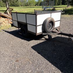 5x7 Utility Trailer – Solid Frame, Ready to Work