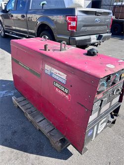 Lincoln Electric Ranger 300 DLX Welder Generator