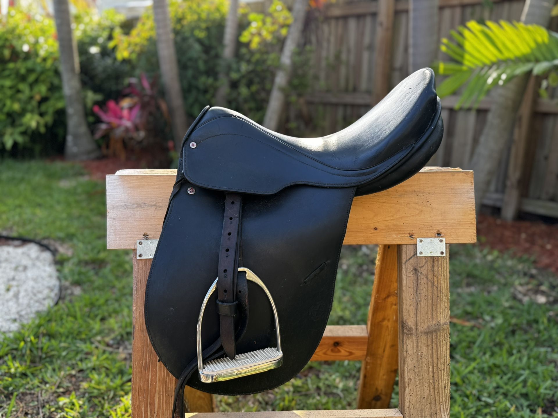 English Horse Saddle