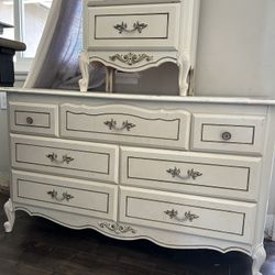 Dresser And Nightstand 