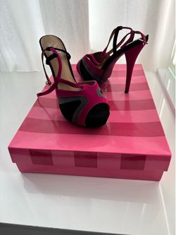Women’s heels size 8.5