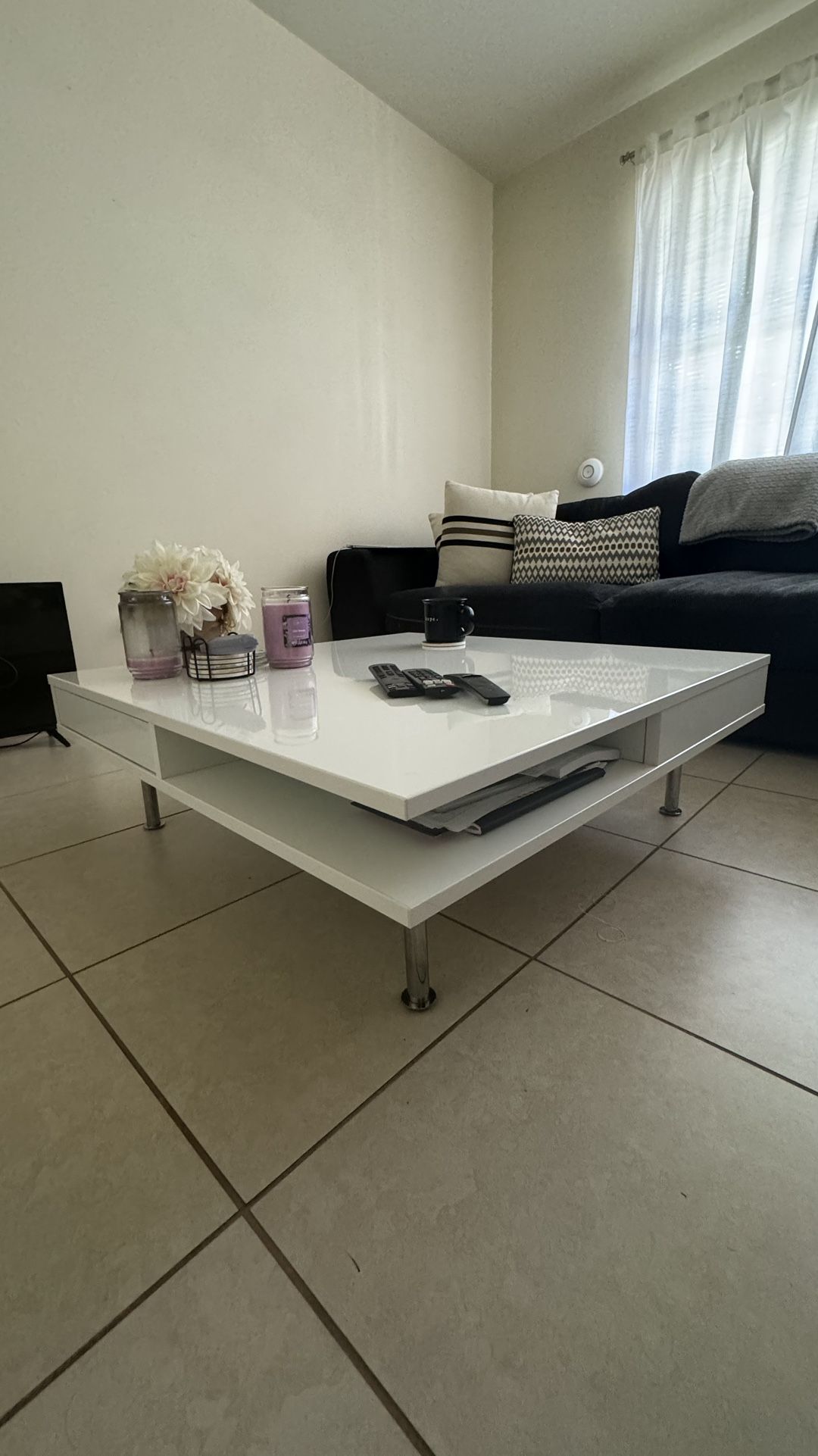 White Coffee Table 