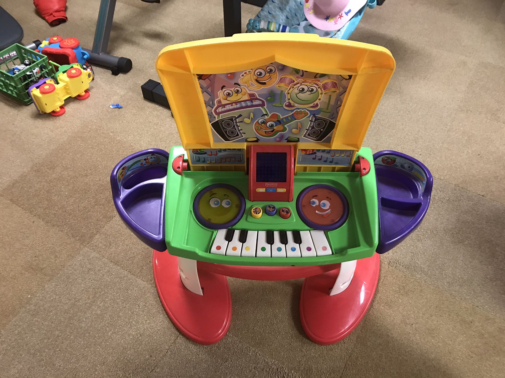 Kids musical piano-desk and clock (2)