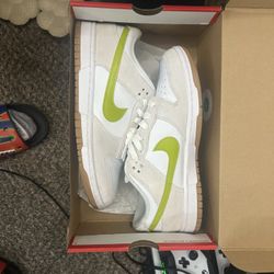 Nike Dunks