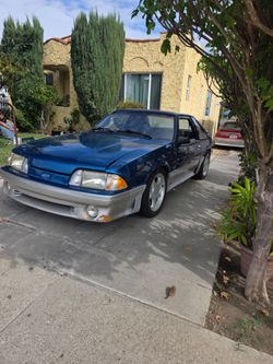 1990 Ford Mustang
