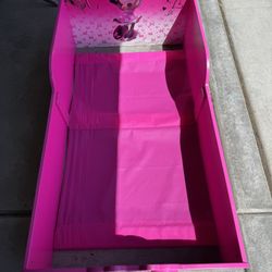 Minnie Mouse Toddler Bed 