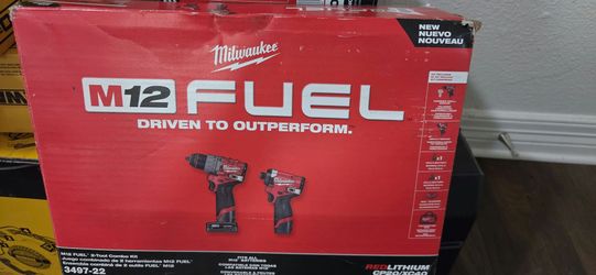 Milwaukee m12 drill kit