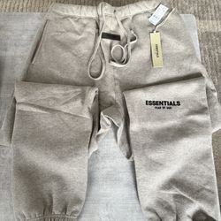 Essentials Fear Of God