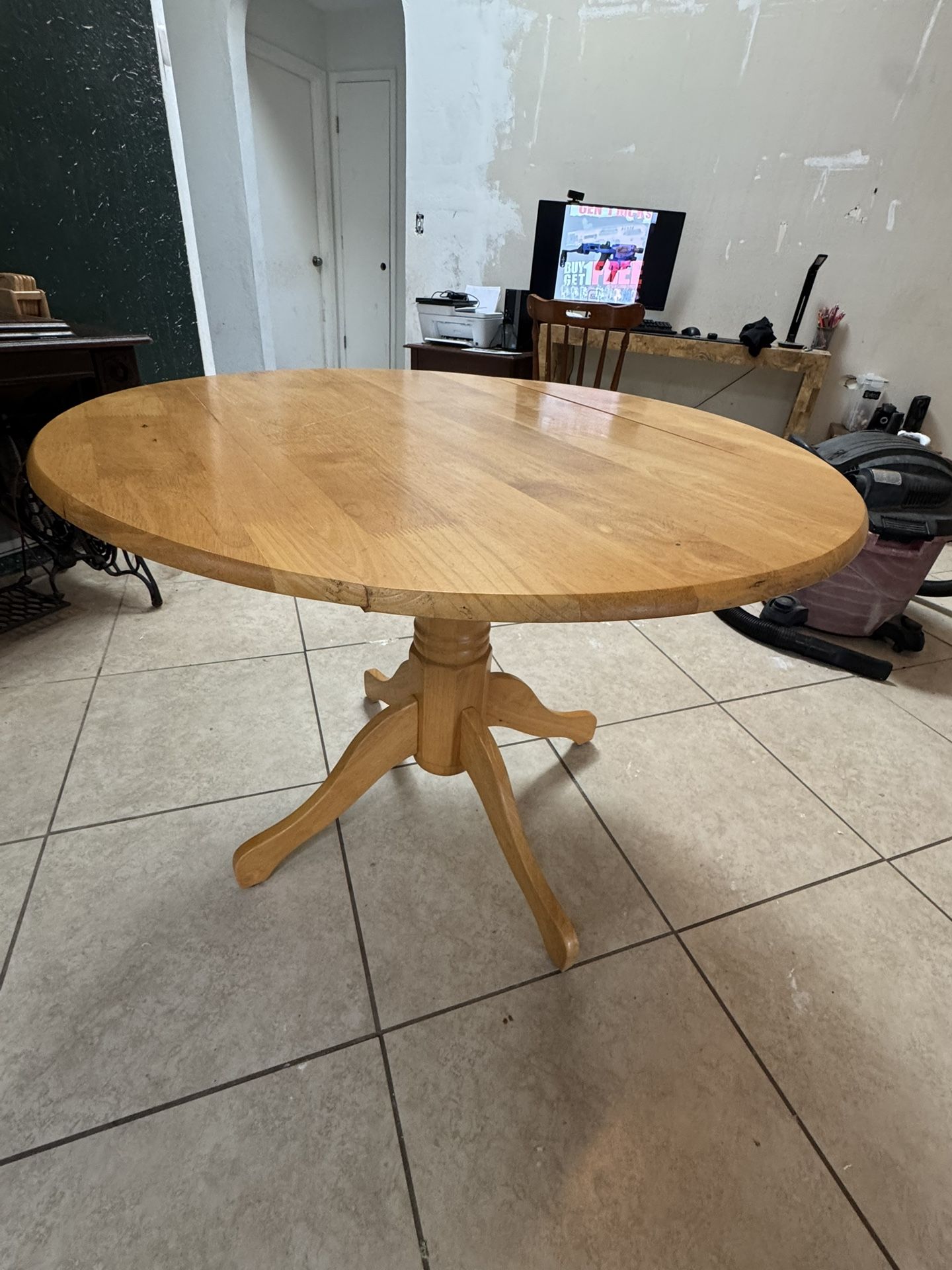 Breakfast Wood Table With Folding Sides