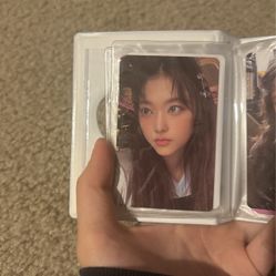 Haerin photo card